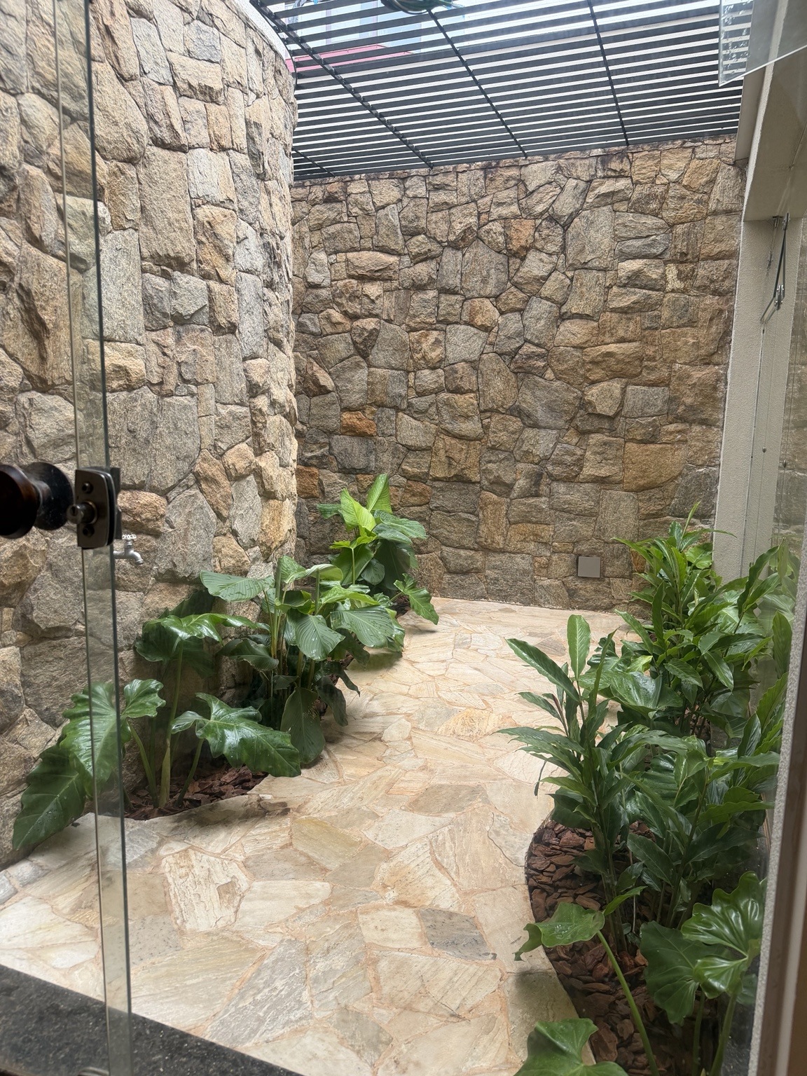 Jardim interno da CLINOR